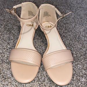 Small Wedged Sandals